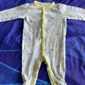 🔥6/$10🔥 Carter's Baby Footie Pajamas, 3-6 Months, Giraffes, w/Snaps